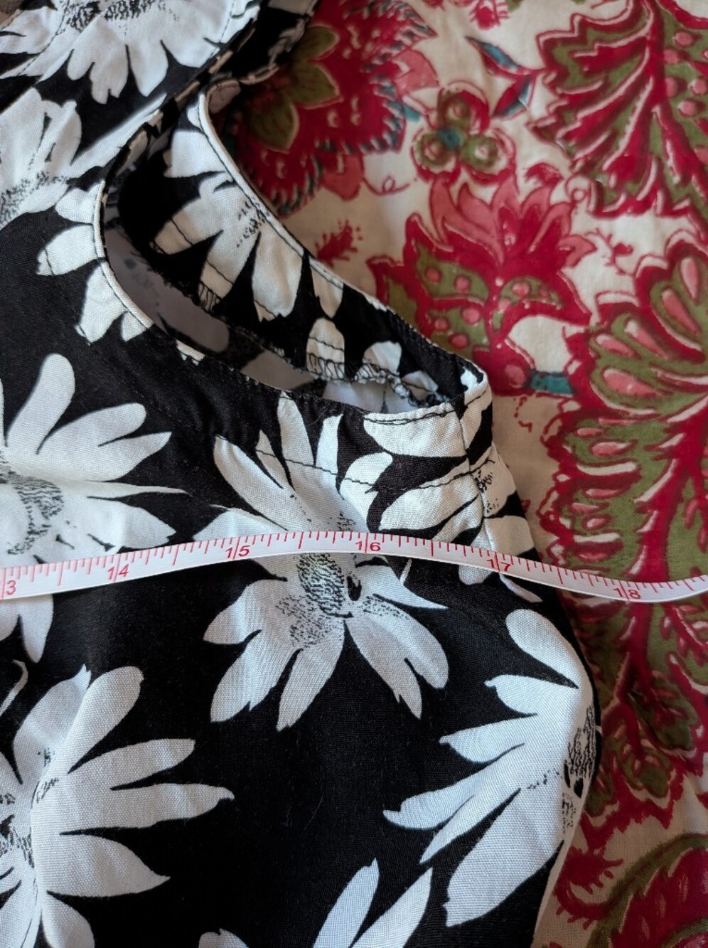 VINTAGE MEXX Y2K Black White Retro Bohemian Floral Daisy Romper Size Medium - Picture 7 of 12